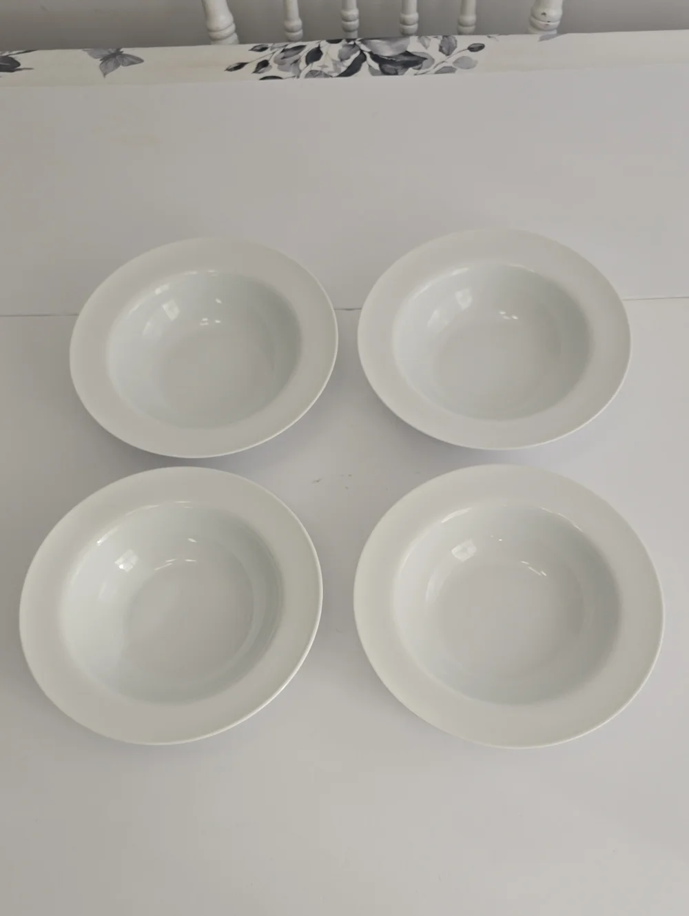Pier 1 Imports Set Of 4 Luminous White Porcelain Soup Pasta Bowls